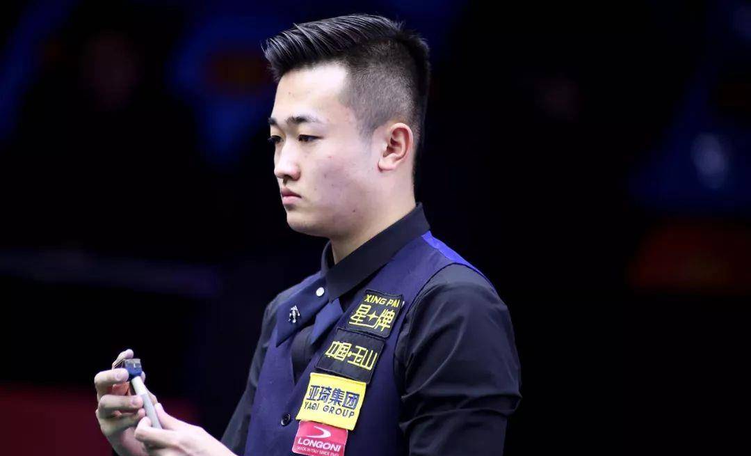 在紧凑的赛 在紧凑的赛