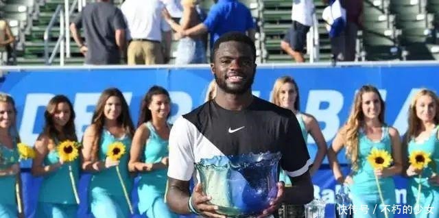 季首冠与大 季首冠与大