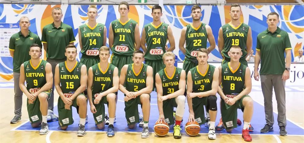 并以门前 并以门前